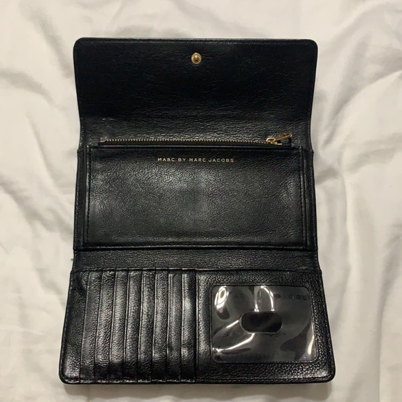 COPY - Marc by Marc Jacobs wallet - Picture 2 of 4
